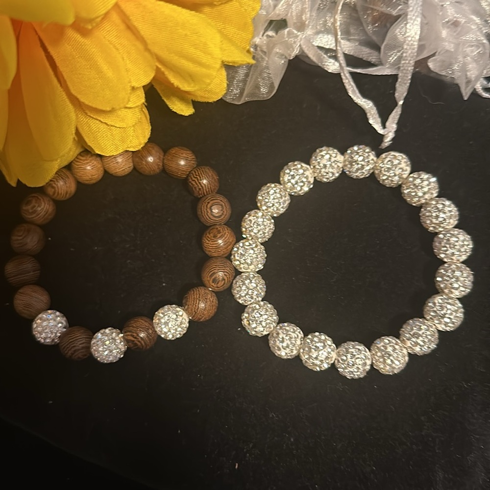 2 New Handcrafted Stretch Beaded Bracelets - Picture 2 of 3